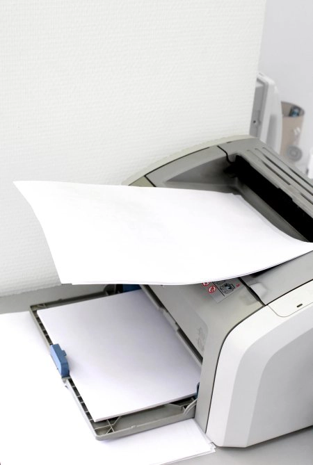 papier w drukarce